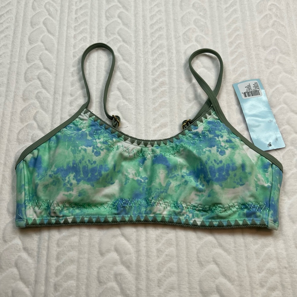 💗 *NEW* Rue 21 - Womans Bikini Top